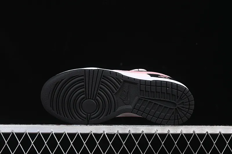 All categories Nk SB Dunk Series Nk SB Dunk Low High-end customized low-top sneakers Nike SB Dunk Low "Just Do It" straps Anniversary high-end customized low-top casual sneakers DD1503-101